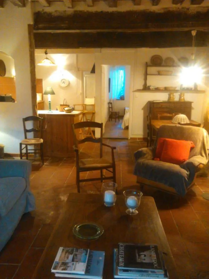 Mareillagues Bed & Breakfast Gibel 0*,  Fransa