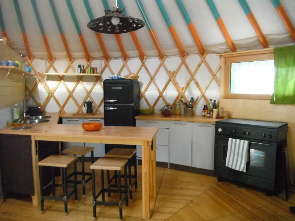 Mareillagues Bed & Breakfast Gibel