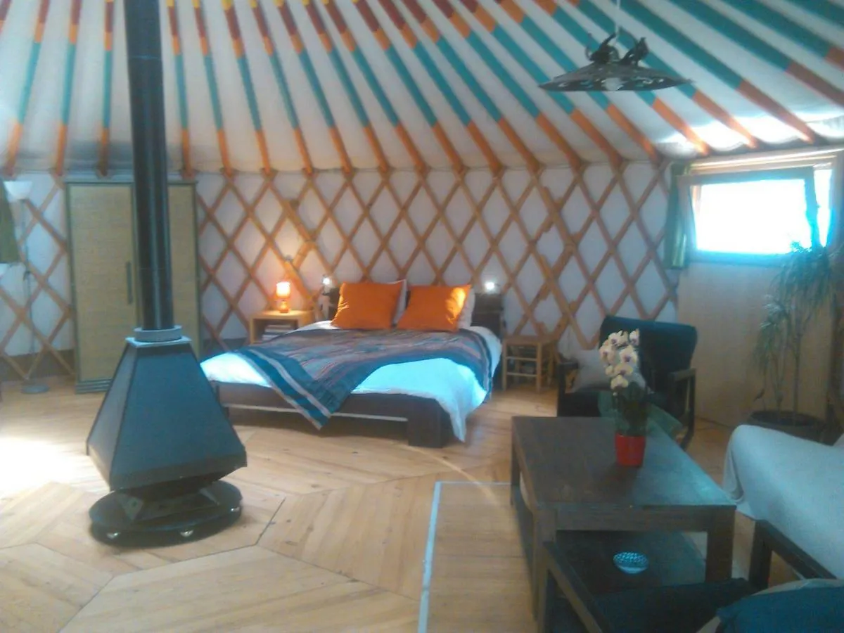 Mareillagues Bed & Breakfast Gibel